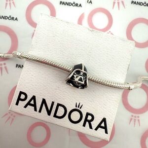 Pandora Black Sterling Silver 925 Darth Vader Helmet Star Wars Bracelet Cham